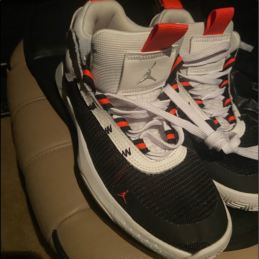 Sz 5y Jordan’s